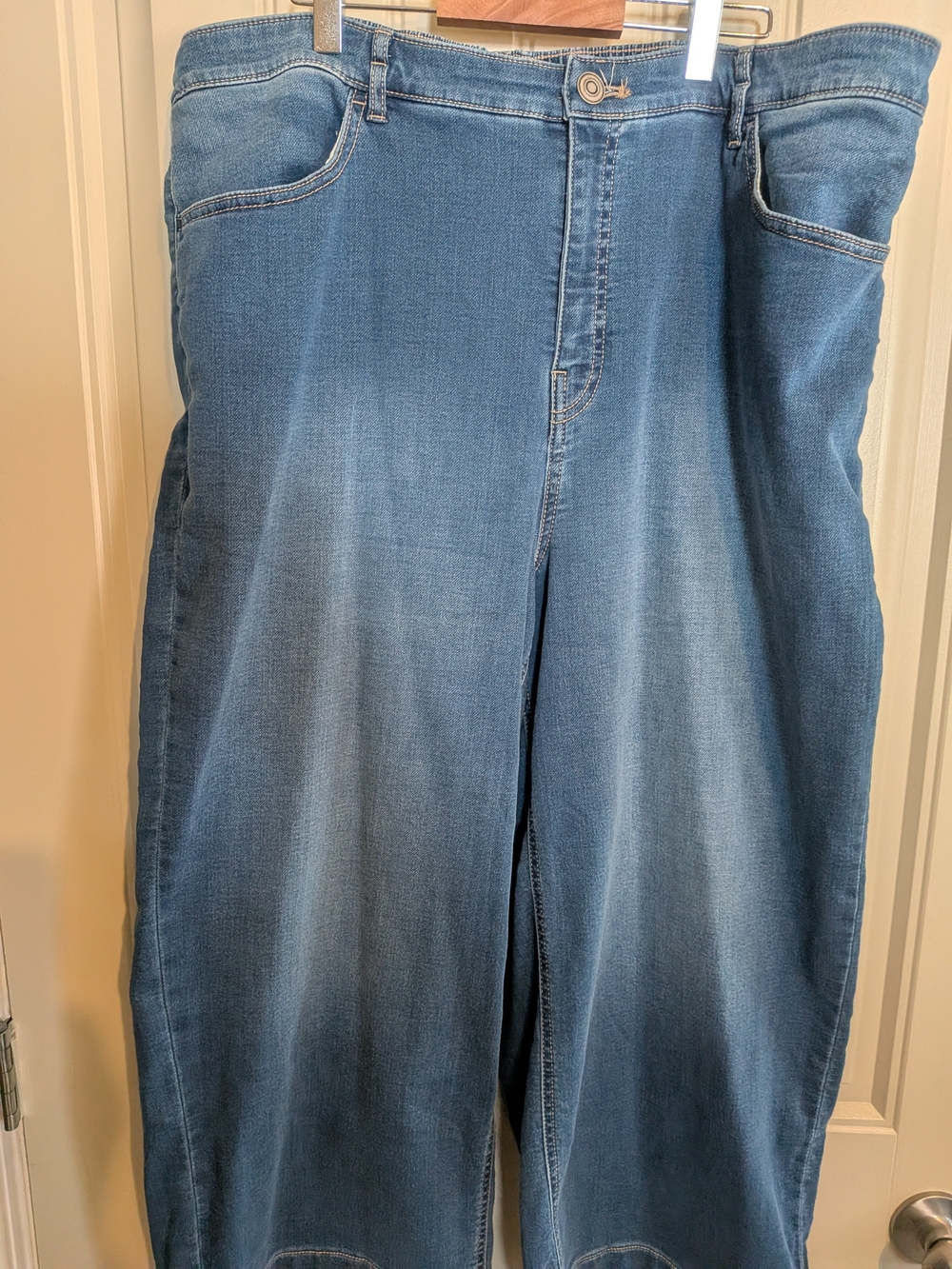 NWOT Wide Leg Light Blue Denim Jeans